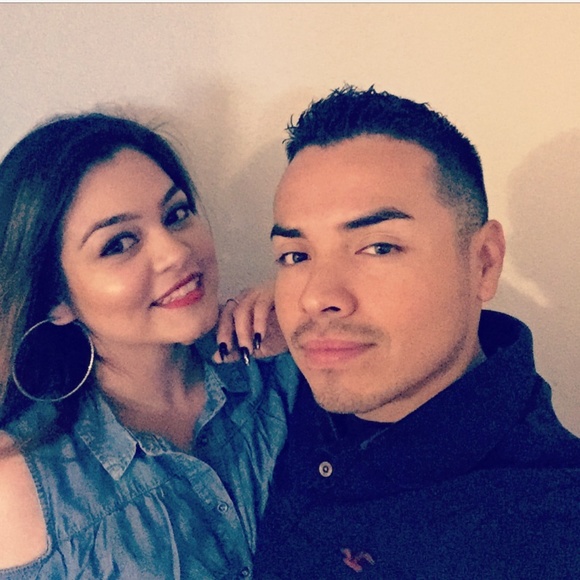 ππΈπ»Meet Your Posher π - Picture 1 of 1